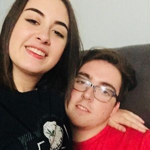 Meet your Posher, Chandler